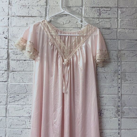 Vintage Pink Shadowline Maxi Lace Nightgown Slip Small - Picture 1 of 10